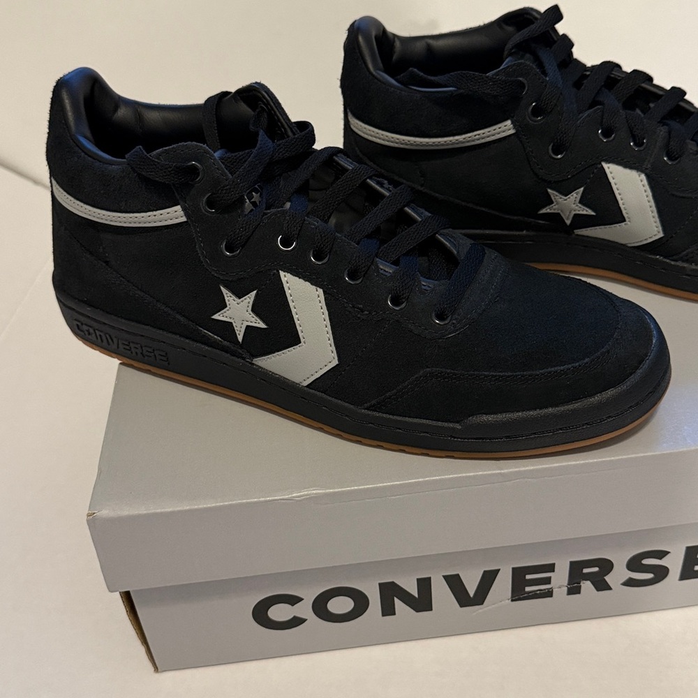 Converse Fastbreak Pro Mid High Black and Gray Suede Gum Sole Men’s Size 10